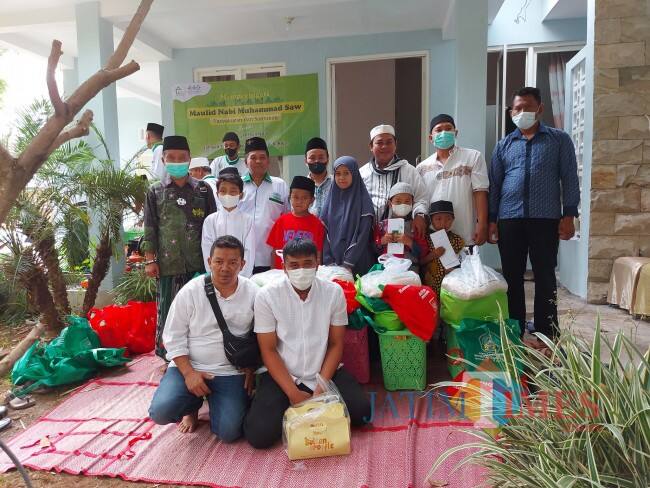 Gandeng Donatur dan JatimTIMES, Rumah Sedekah NU 2 Salurkan Bantuan kepada 25 Anak Yatim