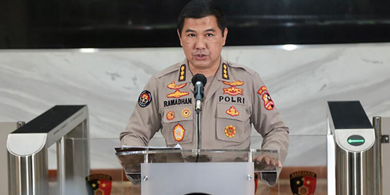 Mabes Polri Bantah Tagar #PolisiSesuaiProsedur Perangi #PercumaLaporPolisi