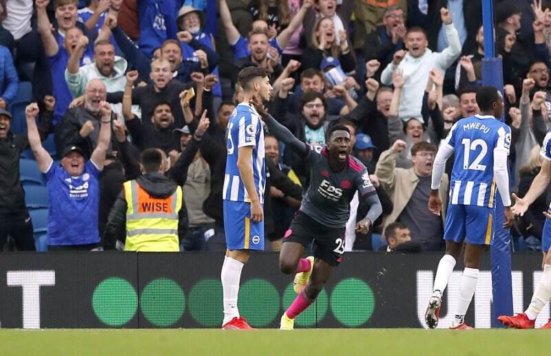 Hati-Hati Leicester City! Wilfred Ndidi Masuk Radar Manchester United
