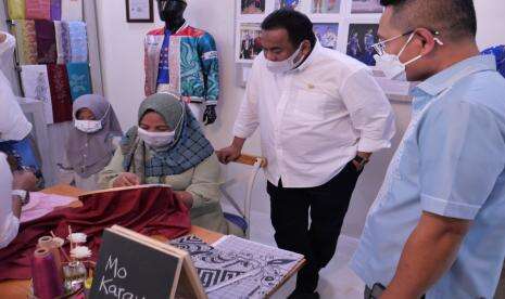 Rachmat Gobel Usul Kredit Macet Rp 10 Juta Diputihkan