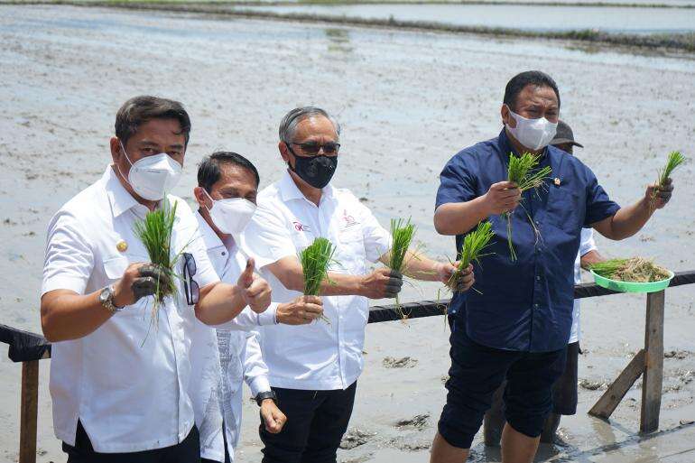 Dengar Keluhan Rakyat Rachmat Gobel Minta Kredit Macet Di Bawah Rp 10 Juta Diputihkan...