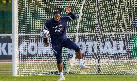Operasi Tangan, Mike Maignan Absen 10 Pekan Bela AC Milan