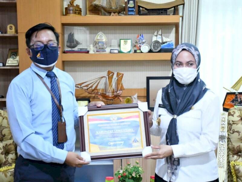 Raih Opini WTP LKPD 2020, Pemda Lutra Terima Penghargaan dari Menkeu