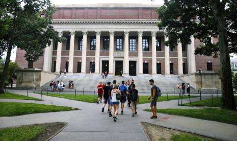 Harvard Pindahkan Kuliah Bahasa dari China ke Taiwan