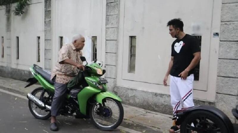 Baim Wong Dihujat, Netizen: Dia Bantu Pengobatan Kanker Tulang Anak Saya