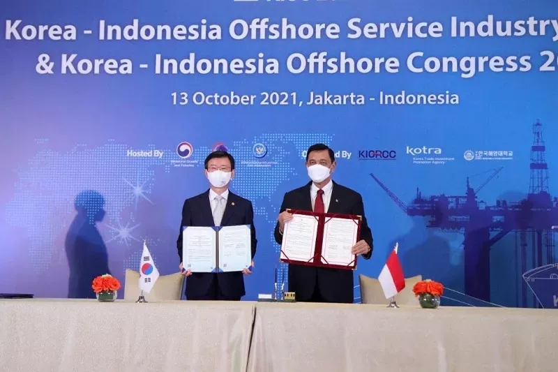 Menko Luhut Gandeng Korsel Perkuat Kemaritiman