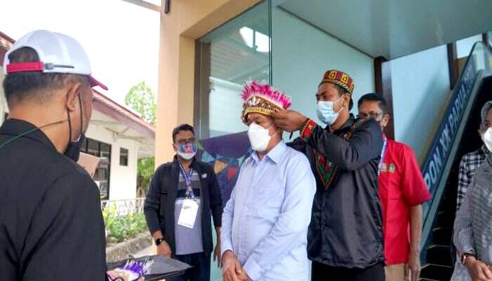 Sekda Spirit Tim Sepak Bola Rencong Aceh di Papua