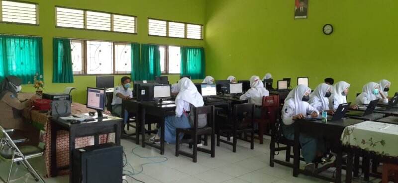 Banyak Sekolah Acuhkan Arahan Pemerintah