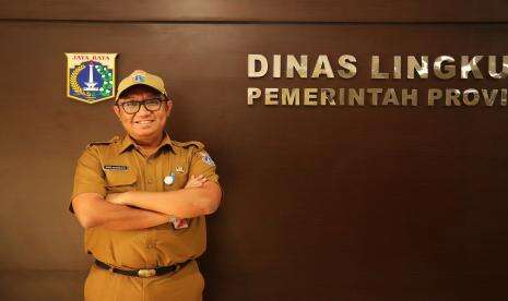 DLH DKI Siagakan Ribuan Petugas Tangani Sampah di Ciliwung