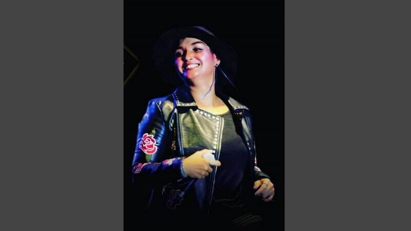 Biodata Connie Dio Lengkap Umur dan Agama, Lady Rocker Indonesia Era 90an Gaes!