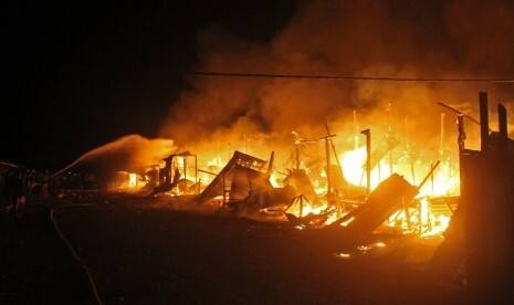 Lima Rumah di Permukiman Padat di Bandung Ludes Terbakar