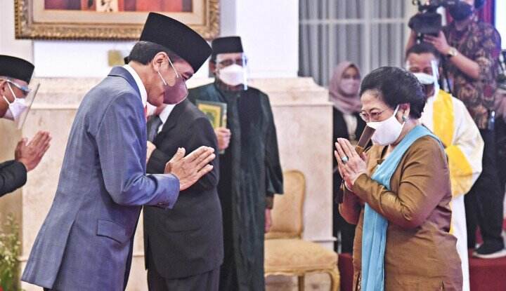 Suara Lantang Orang NU Teriak-teriak ke Jokowi-Megawati: Ini Skandal Pengetahuan!