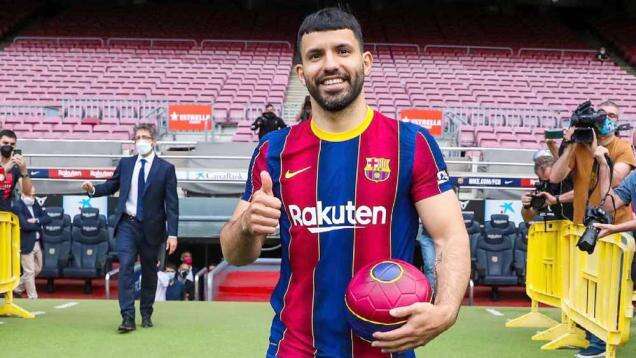 Jalani Debut Tak Resmi Untuk Barceloa, Aguero Sudah Fit Lagi?