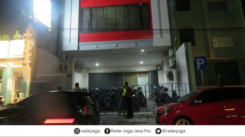 Grebek Kantor Pinjol Ilegal di Jogjakarta, Amankan 86 Orang