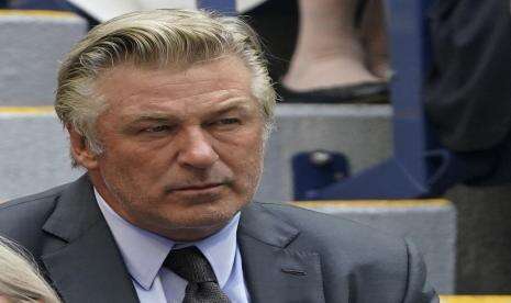 Alec Baldwin Sampaikan Belasungkawa untuk Keluarga Hutchins
