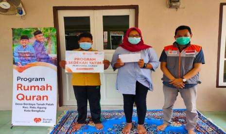 Rumah zakat Salurkan Bantuan ke Yatim Penghafal Alquran