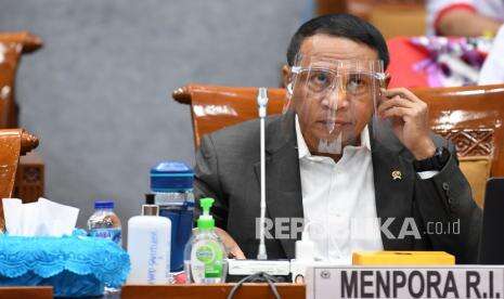 PDIP Minta Menteri tak Sibuk Nyapres, Golkar Bereaksi