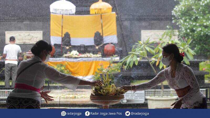 Bertemu Melawan Kebatilan saat Galungan
