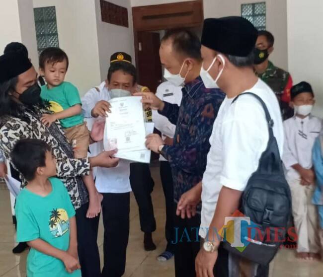 Anak dengan Nama Terpanjang di Indonesia Akhirnya Miliki Adminduk, Ini Nama yang Tercatat di Akta Kelahiran