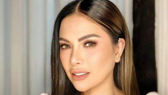 Terbongkar! Nikita Mirzani Ungkap Foto Sosok Ini Selalu Terpampang di Ponselnya