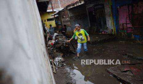 16 Titik Banjir Tercatat Saat Hujan Deras di Bandung