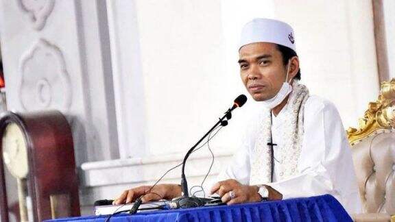 Heboh Chef Renatta Makan Binatang Haram, Ustaz Abdul Somad Beri Khotbah Soal Babi