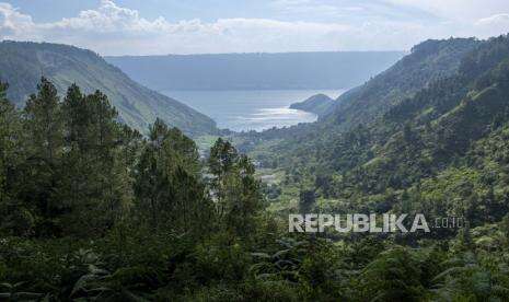 Danau Toba Harus Ramah Lingkungan dan Berbasis Budaya