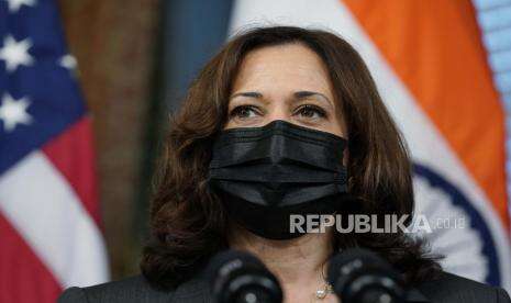Kamala Harris Temui Macron Demi Turunkan Ketegangan