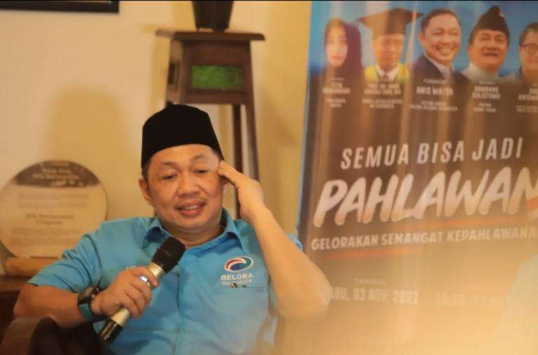 Anis Matta: Semua Bisa Jadi Pahlawan Dengan Semangat Berbagi