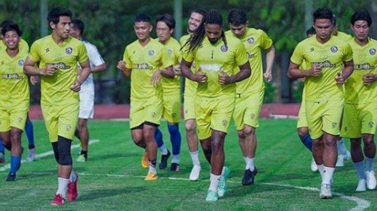 Liga 1 Indonesia 3 Laga Nggak Kebebolan, Teco Banggakan Solidnya Pertahanan Arema FC