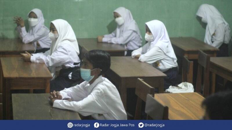Uji Coba PTM, Sembilan Siswa SMA Positif Covid-19