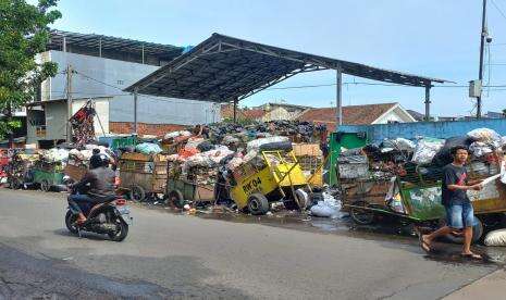 Bandung Terancam Tumpukan Sampah