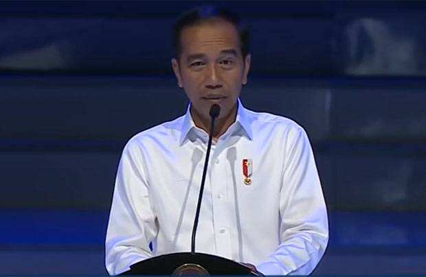 Jokowi Curhat Sedih Dihormati Negara Lain tapi Dikerdilkan Negeri Sendiri