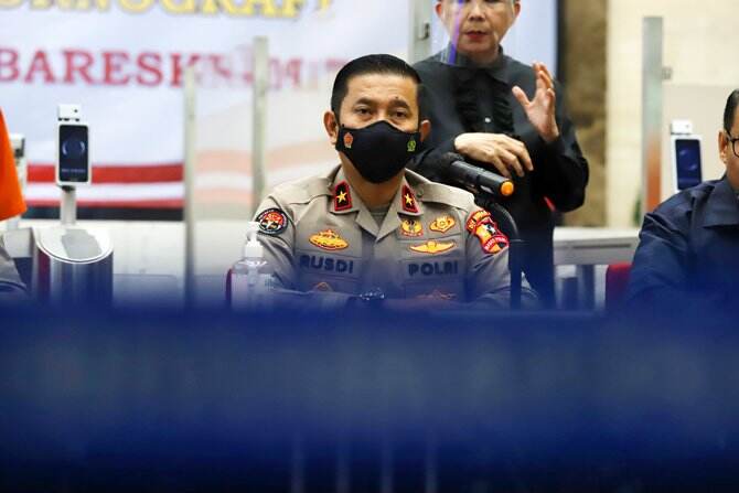 Polri Enggan Bicara Motif Teror Ledakan di Rumah Ortu Veronica Koman
