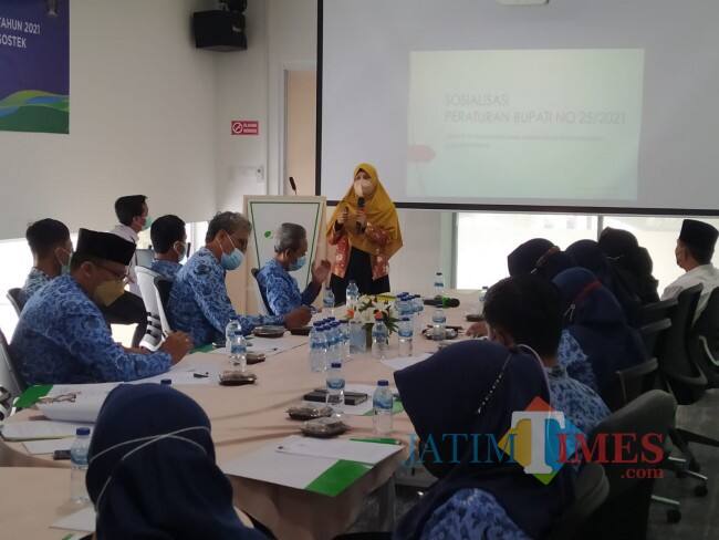 Disnaker Pemkab Blitar Sosialisasikan Perbup No 21 Tahun 2021 tentang Jaminan Sosial Ketenagakerjaan