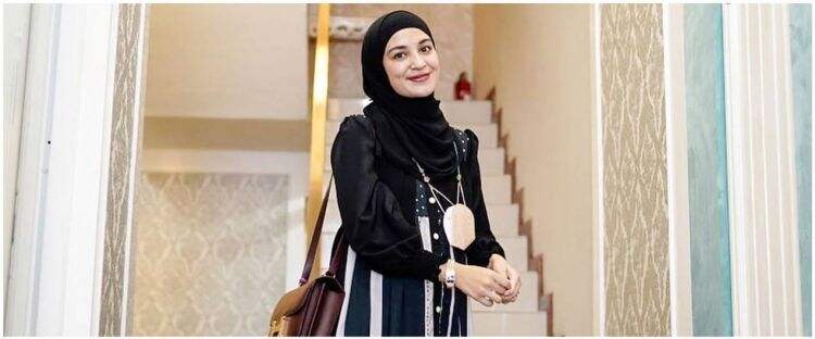 5 Trik Shireen Sungkar bikin ayam krispi ala restoran cepat saji