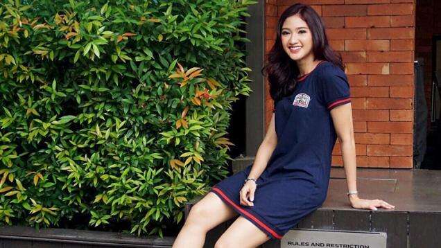 Claresta Taufan Jajal Olahraga Sepatu Roda, Netizen: Definisi Multitalenta