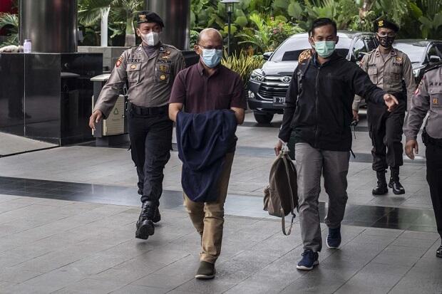 KPK Langsung Tahan Kepala Kantor Pelayanan Pajak Bantaeng