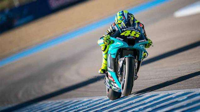 Kejar Impian di Balapan Terakhir di MotoGP, Valentino Rossi Siap ‘Suap’ Rival-rivalnya