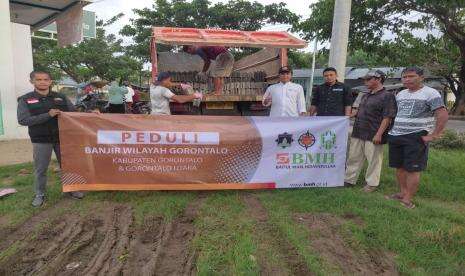 BMH Kirim Bantuan untuk Korban Banjir Desa Isimu, Gorontalo