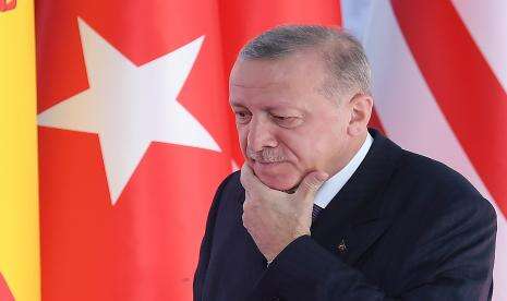 Pasangan Israel Ditahan Usai Potret Istana Erdogan