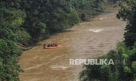 PAM Distribusikan Air Bersih dari Sungai Ciliwung Mulai 2023