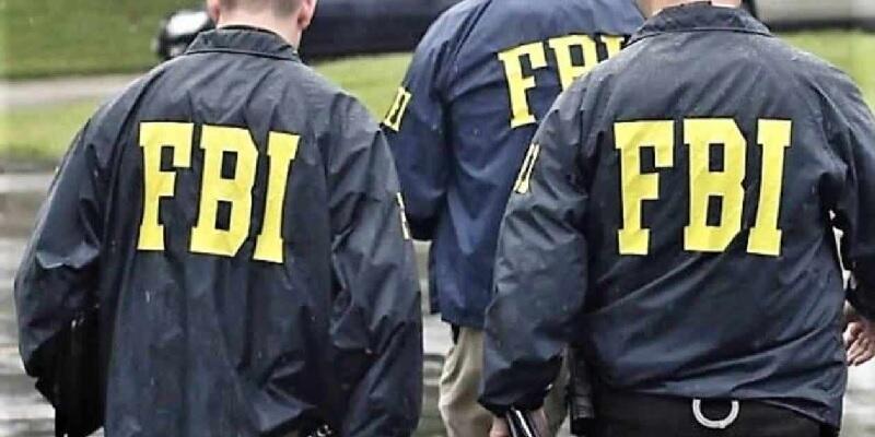 Hacker 19 Tahun Bobol Email FBI, Kirim 100 Ribu Surat Palsu