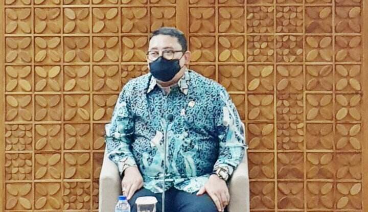 Tanggapi Kritikan Fadli Zon ke Jokowi, Sekjen PDIP Singgung `Posisi Gerindra`