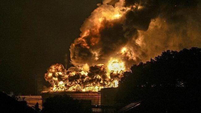 Kilang Cilacap Terbakar, Pertamina Jamin BBM Lancar