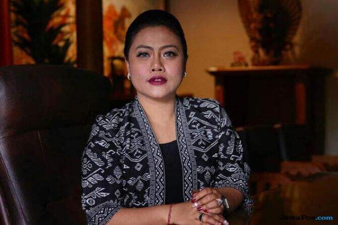 KPK Periksa Eks Bupati Tabanan dan Sepupunya