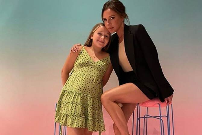 Intip Make-up Wajib Ala Victoria Beckham Agar Wajah Merona