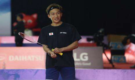Kento Momota Nikmati Indonesia Badminton Festival di Bali