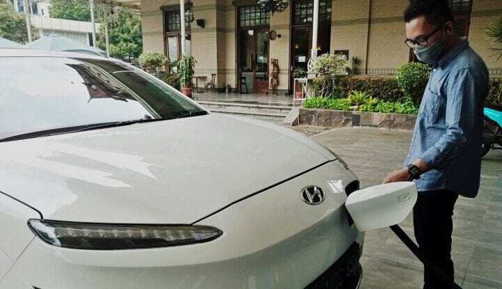 Penasaran Hematnya Mobil Listrik? Ini Hasil Simulasi PLN