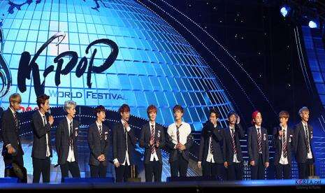 Pemerintah Korea akan Izinkan Konser K-Pop Offline
